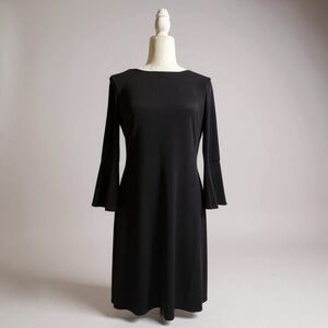 Tommy Hilfiger Elegant Bell Sleeve Knee Length Shift Dress